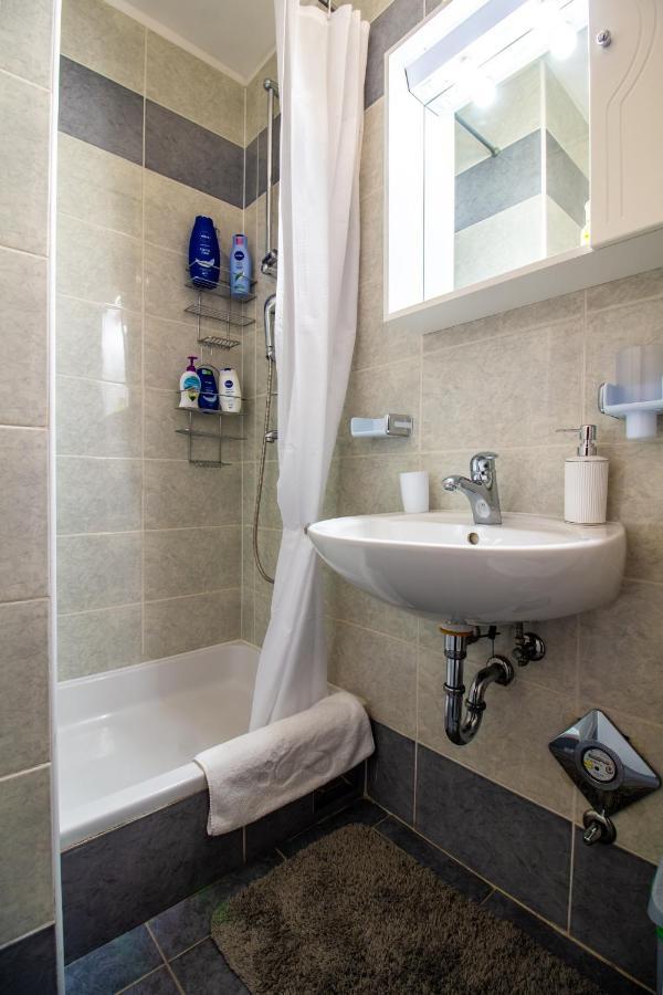 Sunny Beach Apartment Lavica Podstrana Dış mekan fotoğraf