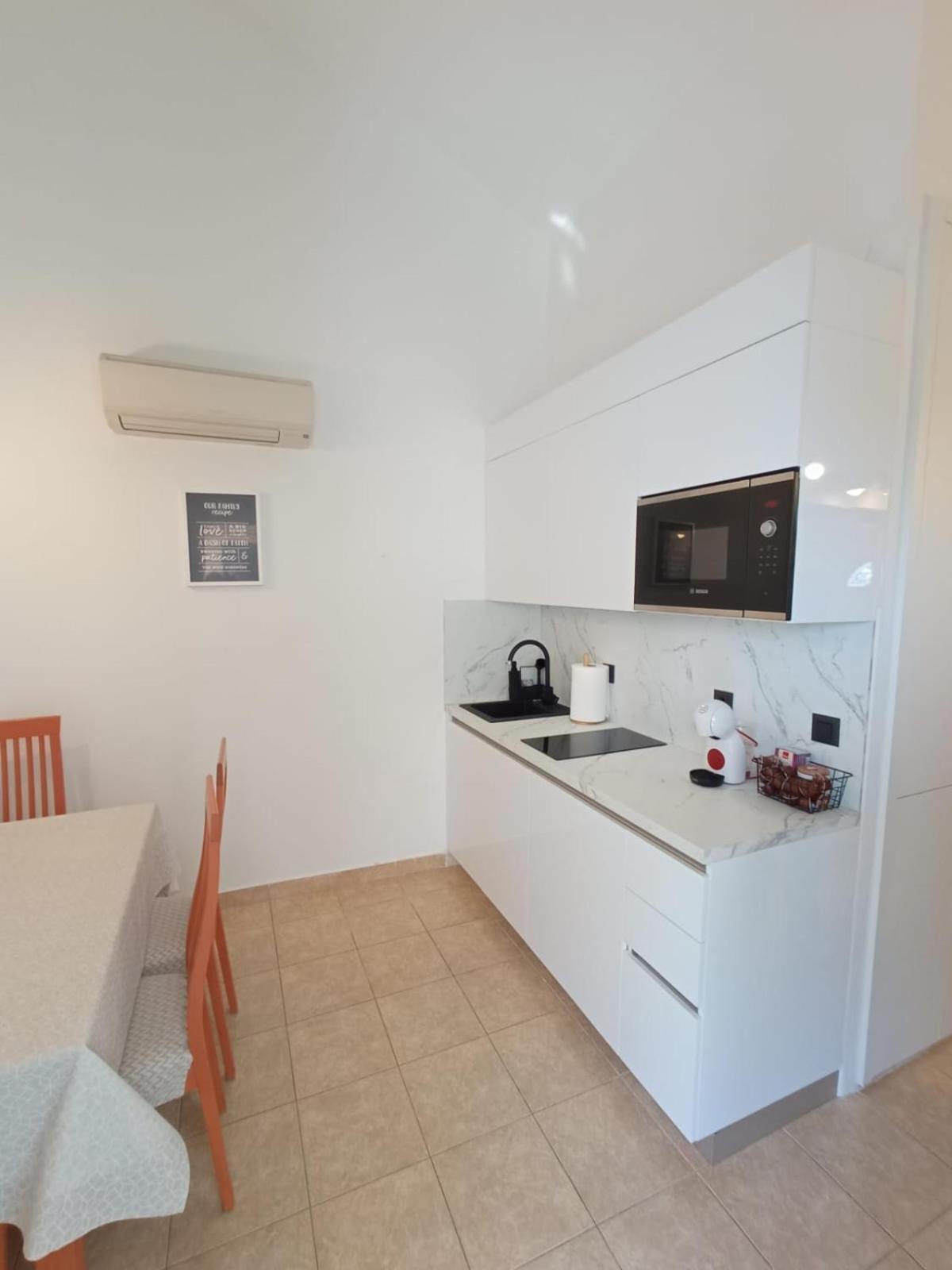 Sunny Beach Apartment Lavica Podstrana Dış mekan fotoğraf